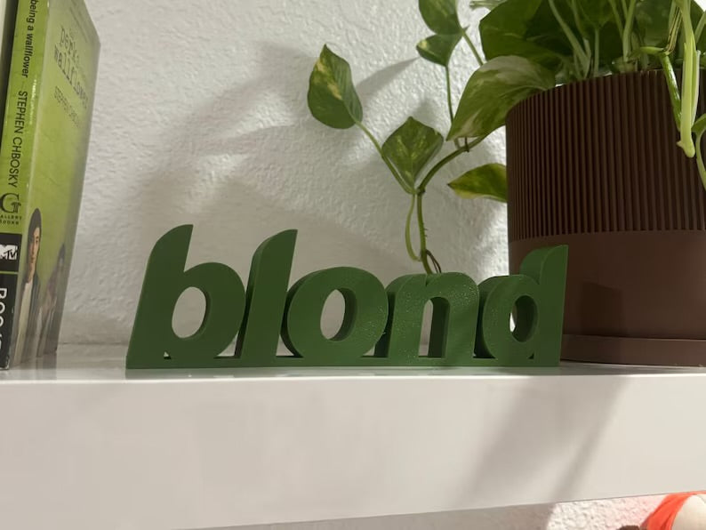 Blond Shelf Decor